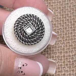 Magnolia and Vine 18mm Original Spiral Rope Clear Snap